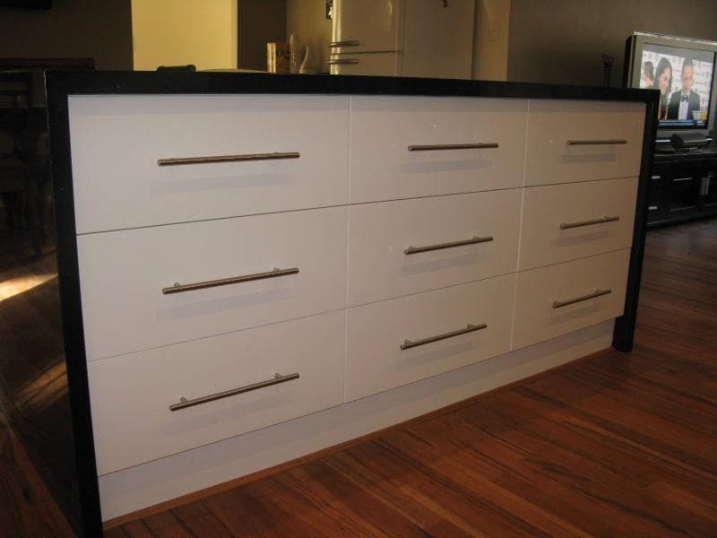 Detail of soft-close island drawer fronts and handles